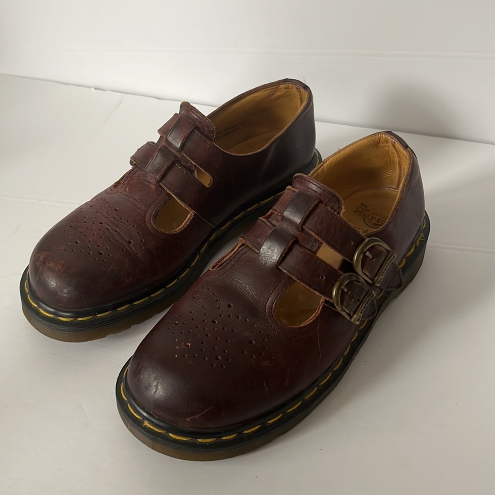 Vintage Dr Martens burgundy Mary Janes